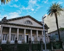 Un templo masónico en el centro de Pontevedra